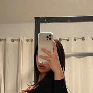 Meet your Posher, Adrienne